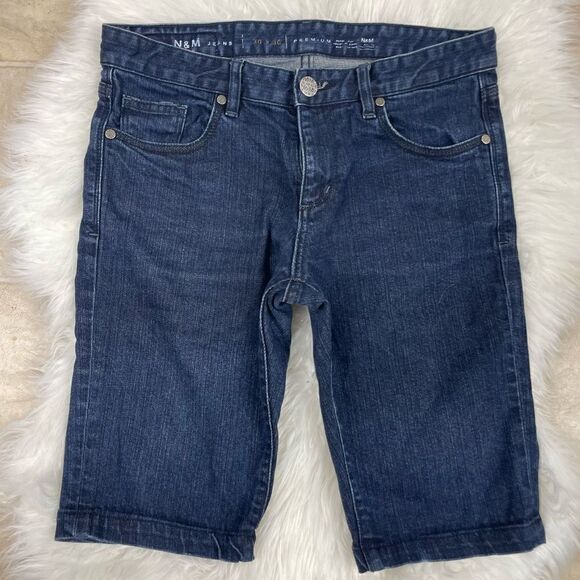 N&M Bermuda cuffed jean shorts 30x32 dark blue. - Picture 4 of 4